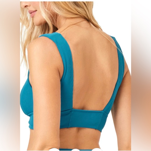 L*Space Hailey Ribbed Bikini Top - Picture 3 of 6